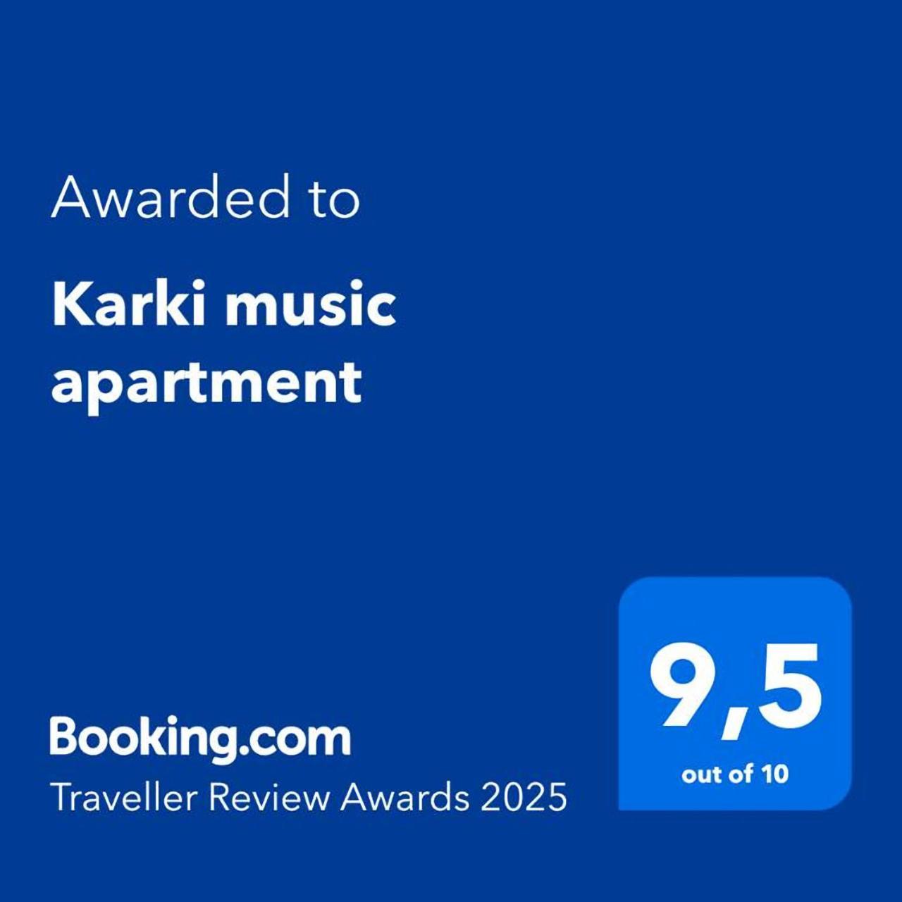Karki Music Apartment 포프라트 외부 사진